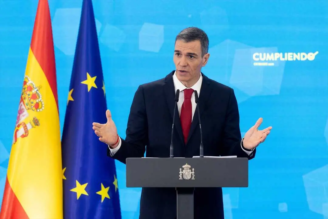 El presidente del Gobierno, Pedro S&aacute;nchez, durante una rueda de prensa, en el Palacio de la Moncloa. / Eduardo Parra