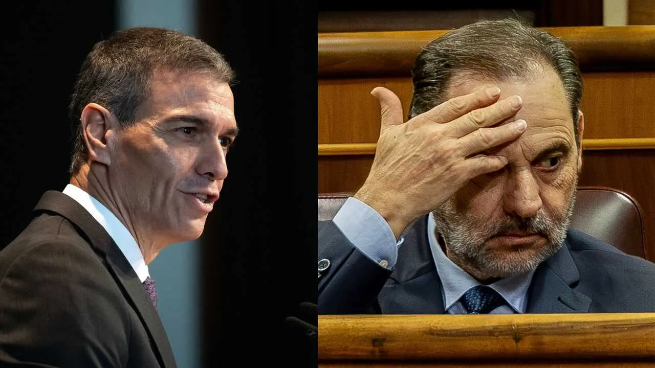 Pedro S&aacute;nchez (i) y Jos&eacute; Luis &Aacute;balos (d). / EP