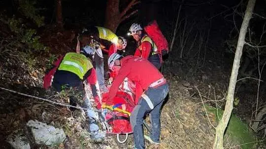 Imagen del hombre de 22 a&ntilde;os accidentado en una v&iacute;a ferrata en Pe&ntilde;arrubia (Cantabria). / 112