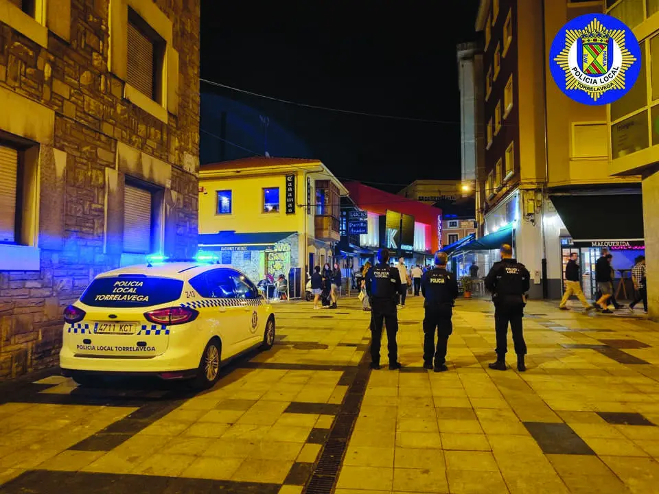 Los agentes critican la planificaci&oacute;n y la falta de negociaci&oacute;n del Consistorio. / A.E
