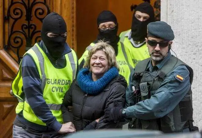 El Supremo confirma 7 a&ntilde;os y medio de prisi&oacute;n para Arantza Zulueta por pertenencia a ETA y tenencia de armas