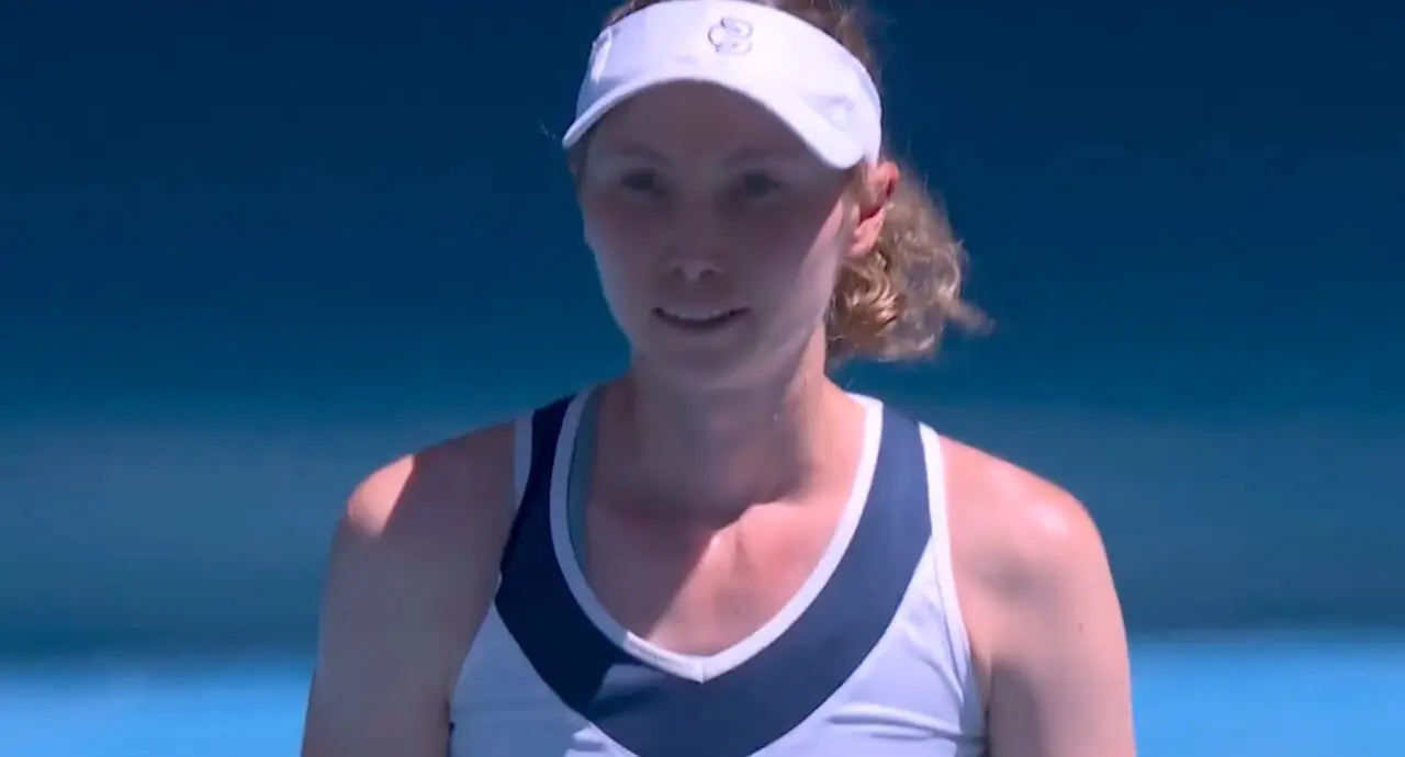 Bucsa tras finalizar el partido en el Open de Australia.