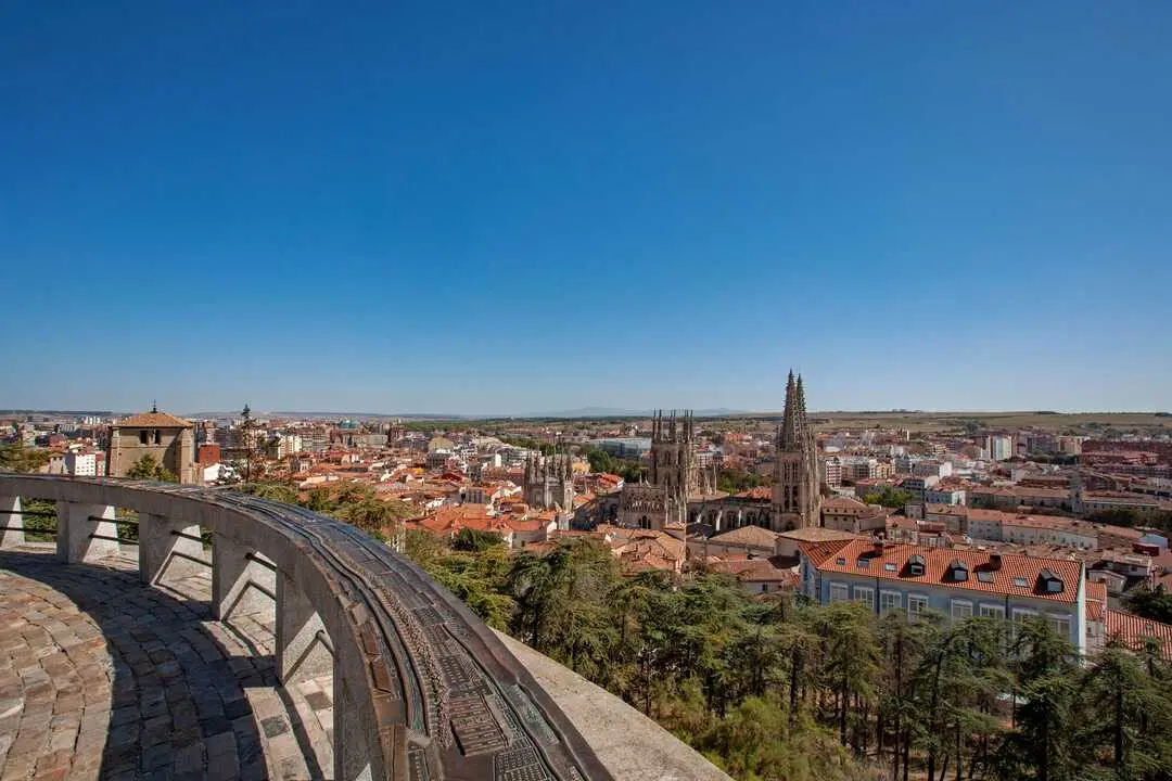 Vista de una panor&aacute;mica de la ciudad. / A.E