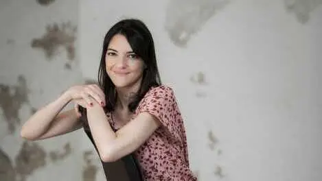 Cristina Ara&uacute;jo. / EP