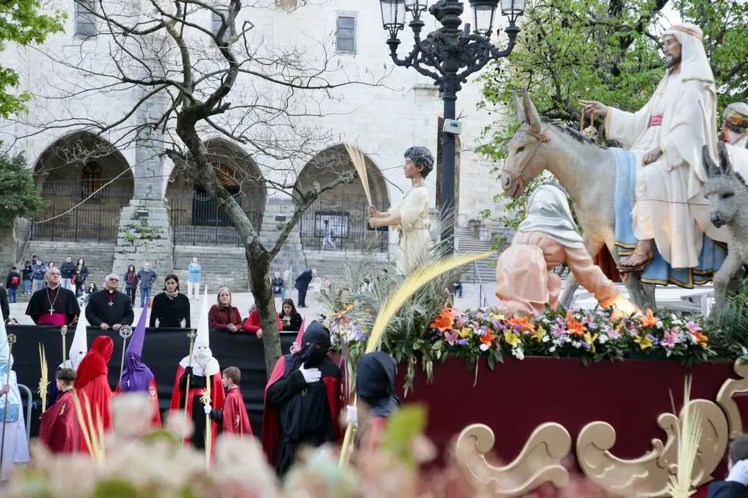 La Semana Santa de Santander est&aacute; declarada Fiesta de Inter&eacute;s Tur&iacute;stico Regional. / alerta