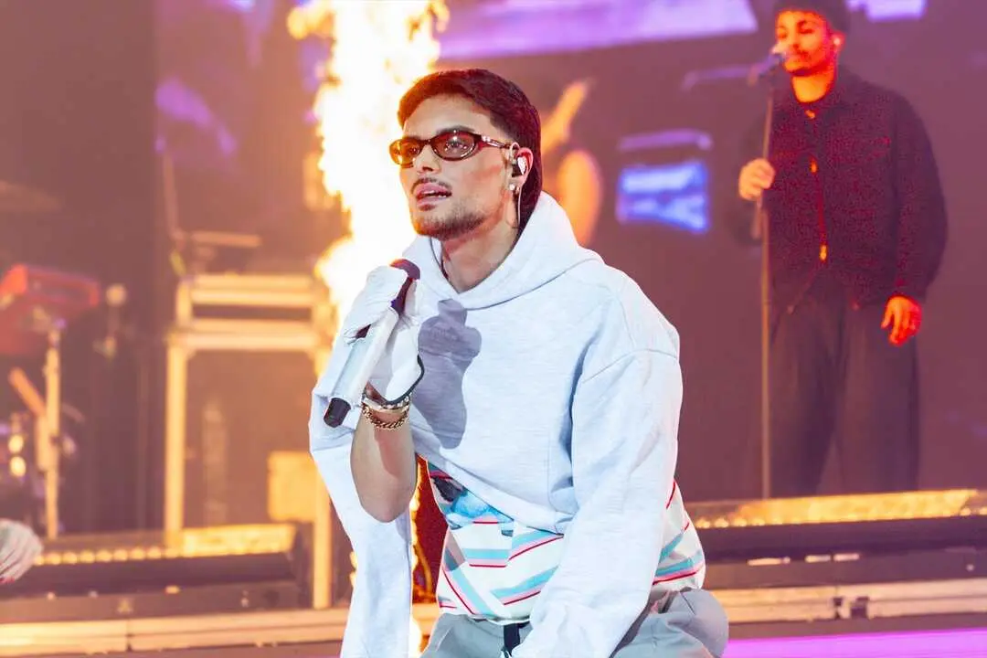 El cantante Abraham Mateo durante su concierto en el Movistar Arena. / Ricardo Rubio / Archivo