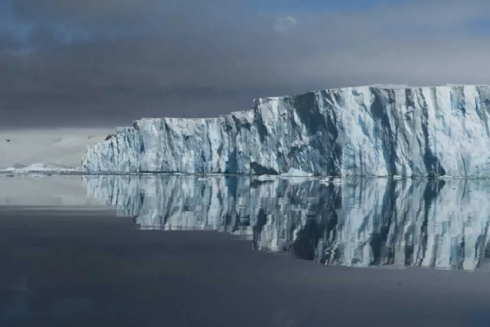 Glaciar Sheldon en la Ant&aacute;rtida. / Sebasti&aacute;n Hipperdinger / Archivo