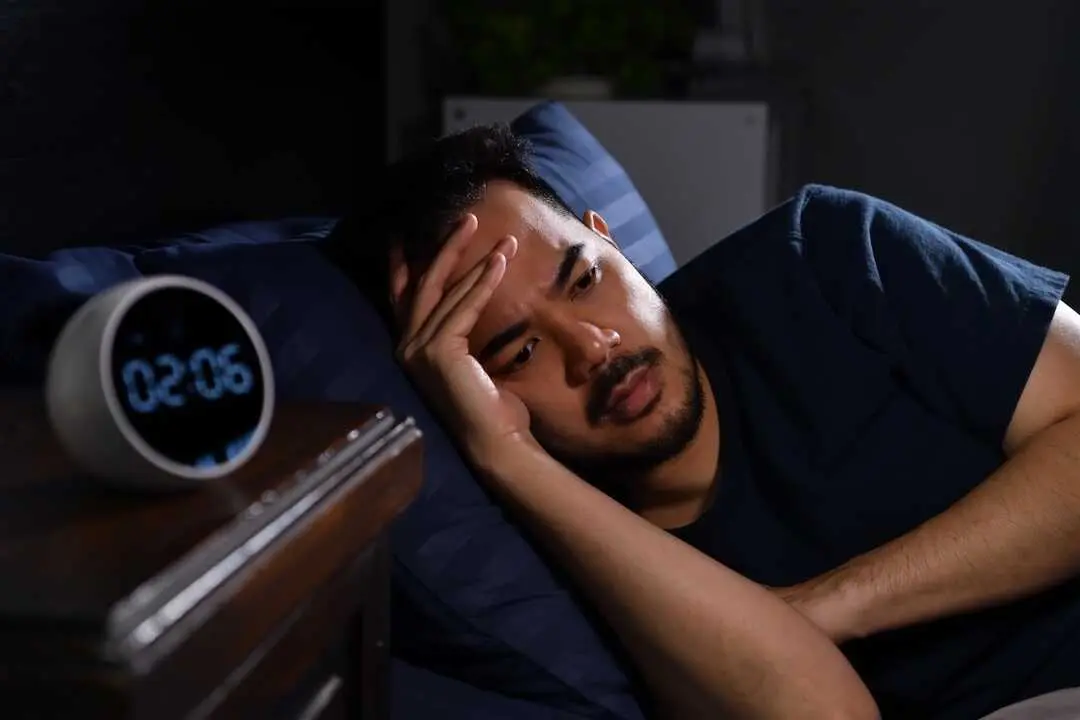 Un hombre con insomnio. / EP