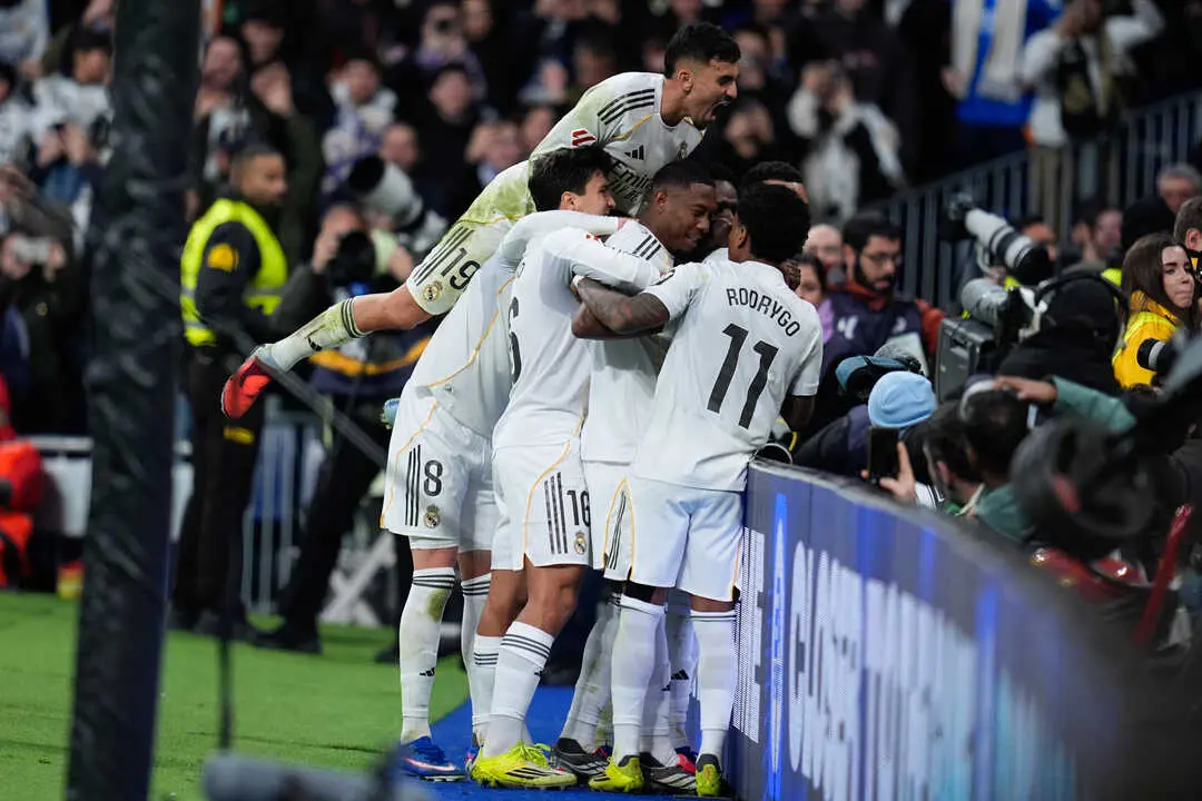 Los jugadores del Real Madrid durante un partido. / EP