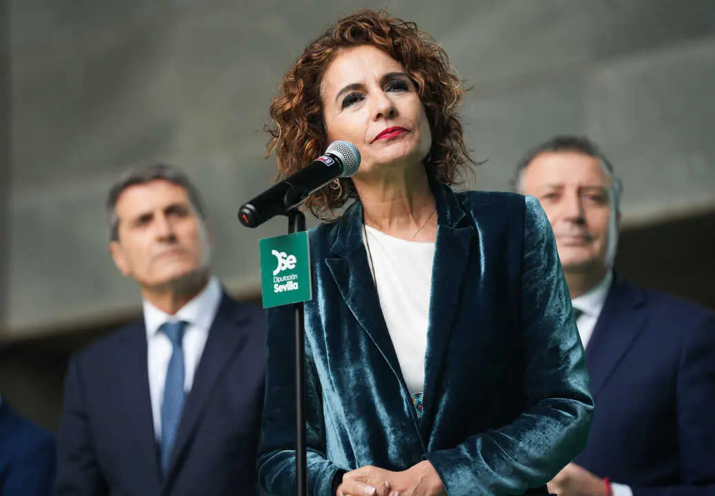 La vicepresidenta primera del Gobierno y ministra de Hacienda, Mar&iacute;a Jes&uacute;s Montero. / EP