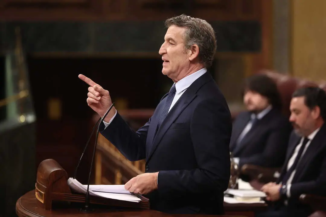 El presidente del Partido Popular, Alberto N&uacute;&ntilde;ez Feij&oacute;o, en una sesi&oacute;n de control al Gobierno. / EP