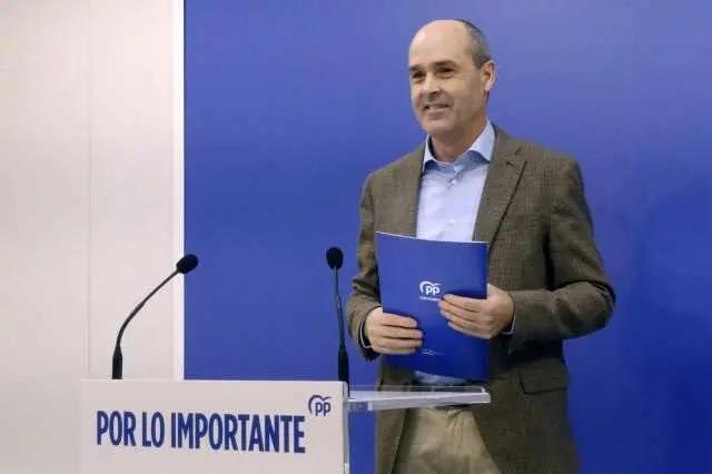 El coordinador general y portavoz parlamentario del PP, Juan Jos&eacute; Alonso. / pp cantabria