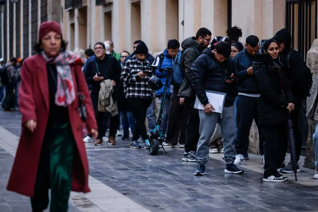 El Ejecutivo rechaza vincular inmigraci&oacute;n irregular y delincuencia. / EP