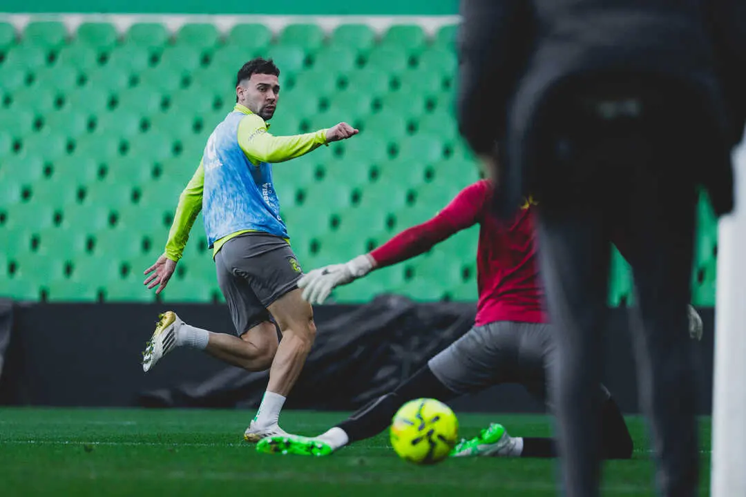 El delantero del Racing de Santander, Juan Carlos Arana. / RRC