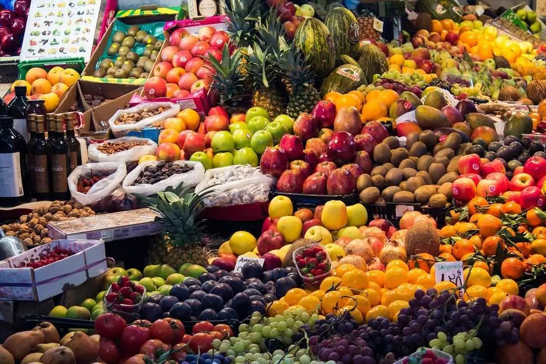 Frutas en un puesto de un mercado. / EP
