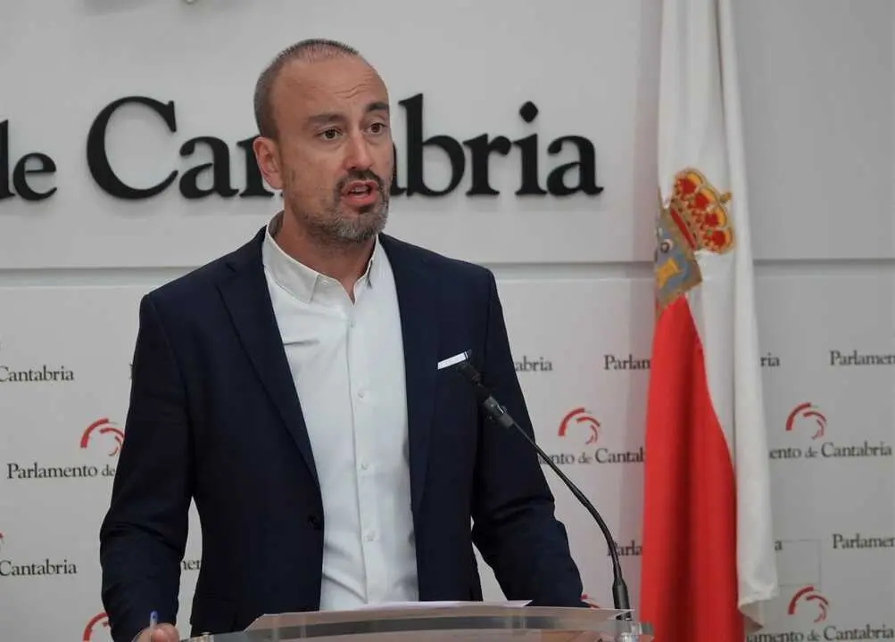 El alcalde de Torrelavega, Javier L&oacute;pez Estrada. / EP