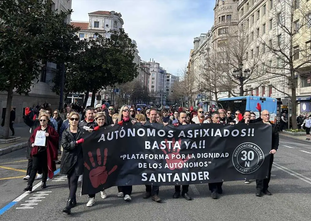 Protesta de la Plataforma por la Dignidad de los Aut&oacute;nomos.