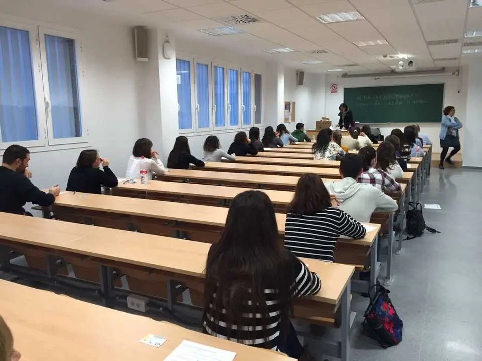 El Consistorio de Santander celebrar&aacute; el primer ejercicio de la oposici&oacute;n para educadores municipales con 55 aspirantes convocados. / EP