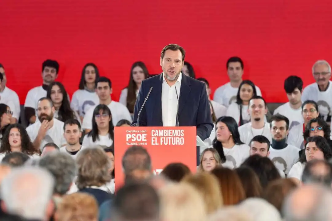 El ministro de Transportes y Movilidad Sostenible, &Oacute;scar Puente. / EP
