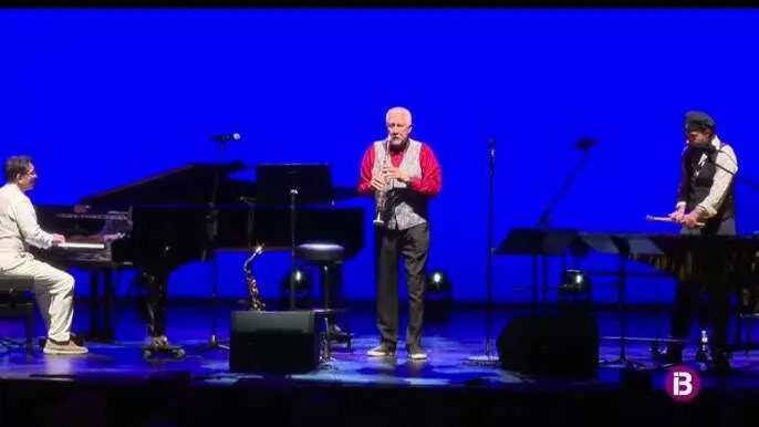 Con 18 premios Grammy en su trayectoria, Paquito D&rsquo;Rivera llega a Santander con un proyecto nominado en 2026. / YT