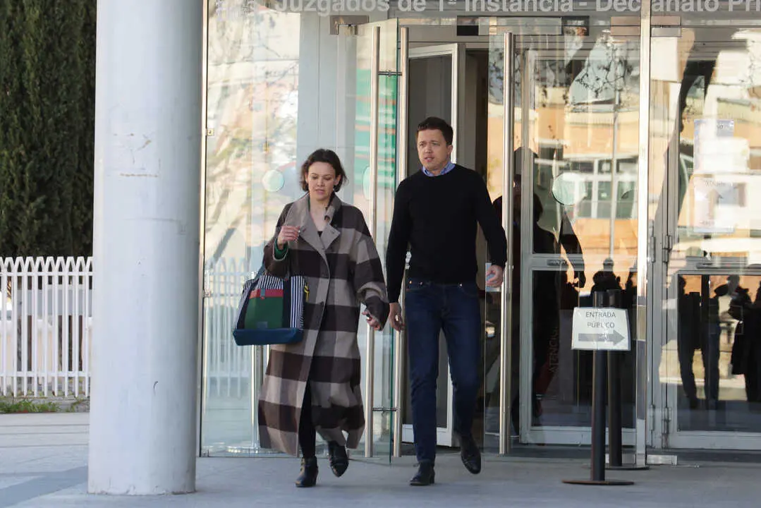 El exportavoz de Sumar &Iacute;&ntilde;igo Errej&oacute;n a su salida de los Juzgados de Plaza de Castilla. / EP