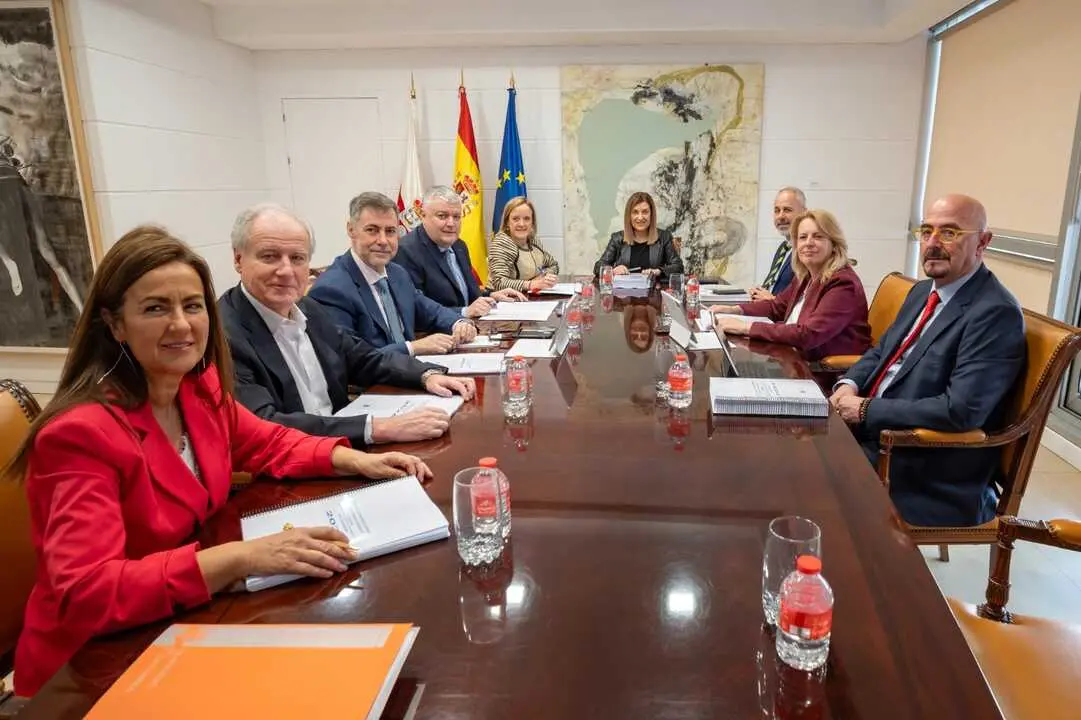 La presidenta de Cantabria, Mar&iacute;a Jos&eacute; S&aacute;enz de Buruaga, preside la reuni&oacute;n del Consejo de Gobierno en la que se aprob&oacute; el proyecto de Presupuestos auton&oacute;micos para 2026.