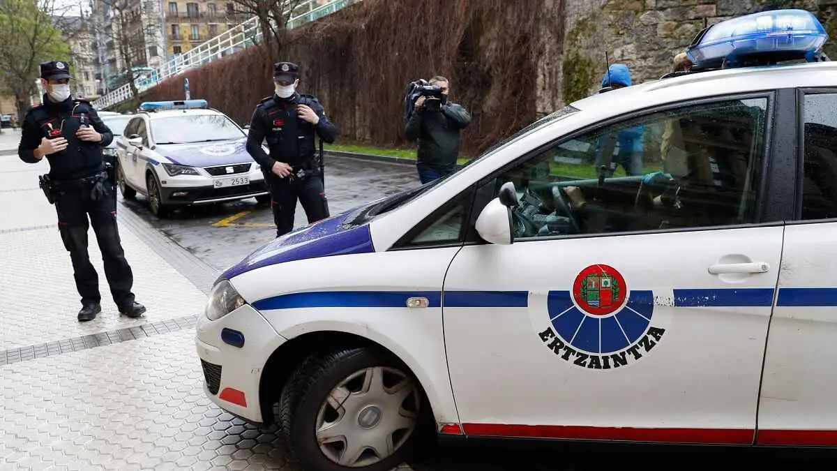 Un coche de la Ertzaintza.