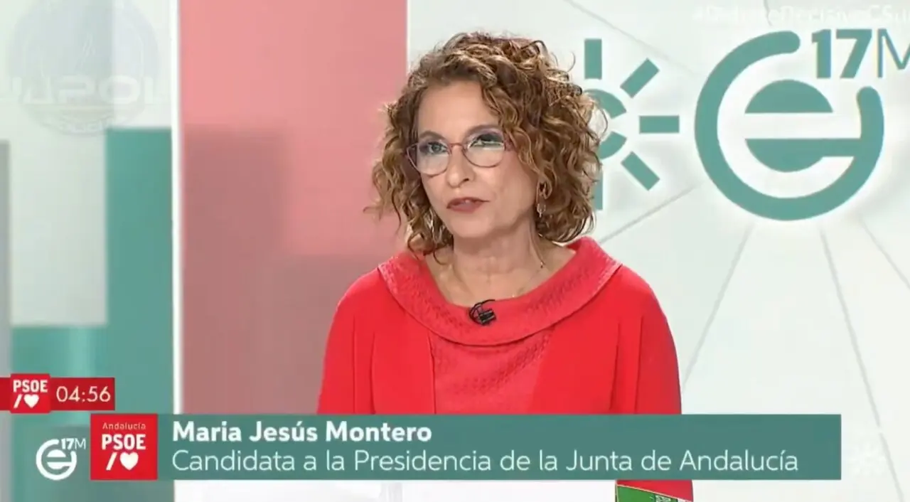 Mar&iacute;a Jes&uacute;s Montero, durante el debate electoral andaluz de 2026, donde calific&oacute; como &laquo;accidente laboral&raquo; la muerte de los dos guardias civiles asesinados en una operaci&oacute;n contra el narcotr&aacute;fico en Huelva. / PSOE Andaluc&iacute;a.