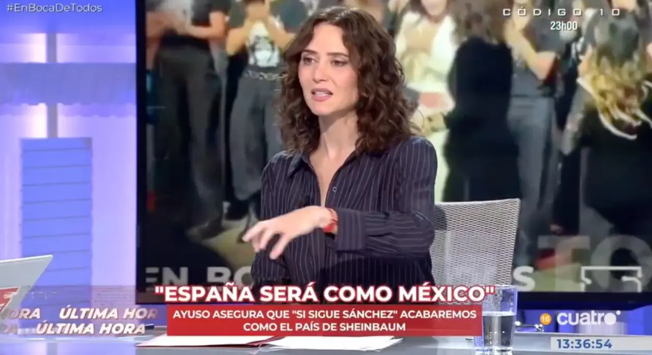 La presidenta de Madrid, Isabel D&iacute;az Ayuso durante su entrevista en la Cuatro. / MEDIASET