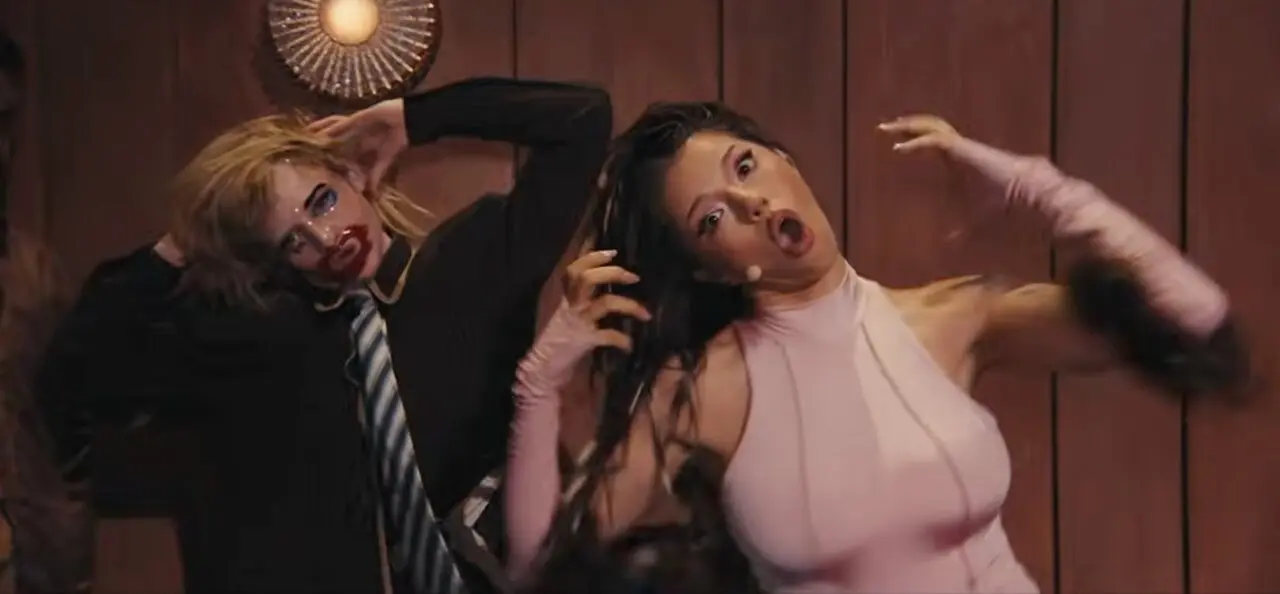 La actuaci&oacute;n de Bulgaria durante la gran final de Eurovisi&oacute;n 2026, con Dara al frente, desat&oacute; todo tipo de reacciones por su explosiva puesta en escena, sus coreograf&iacute;as imposibles y una est&eacute;tica tan ca&oacute;tica como hipn&oacute;tica