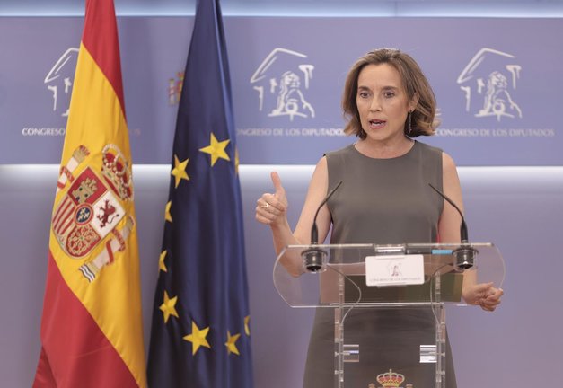 La portavoz del PP en el Congreso de los Diputados, Cuca Gamarra, interviene en una rueda de prensa anterior a una reunión de la Junta de Portavoces en el Congreso de los Diputados, a 22 de junio de 2021, en Madrid, (España).