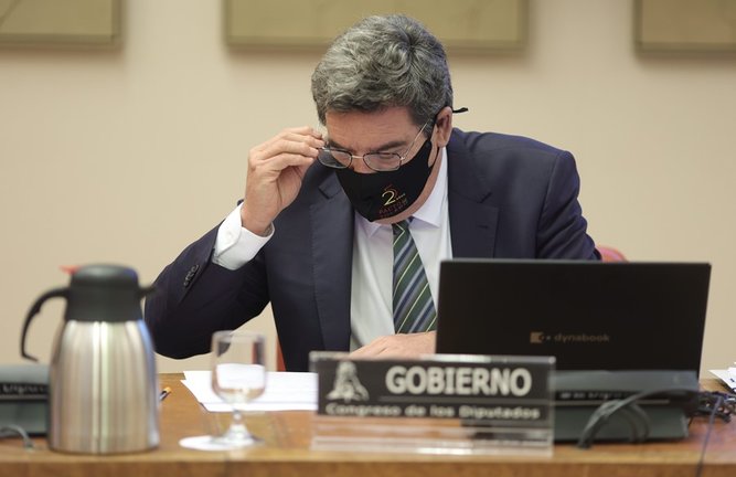 El ministro de Inclusión , Seguridad Social y Migraciones, José Luis Escrivá, durante la comisión de Seguimiento de Evaluación de los Acuerdos del Pacto de Toledo, en el Congreso