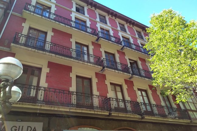 Archivo - Edificio adquirido por All Iron en Bilbao