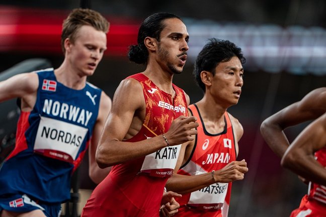 Mohamed Katir durante las semifinales de los 5.000 metros de los Juegos Olímpicos de Tokio 2020