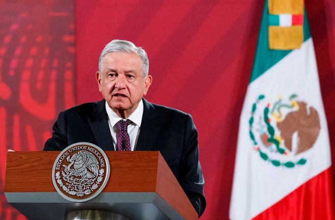 El presidente de México, Andrés Manuel López Obrador, participa de su conferencia de prensa matutina en Palacio Nacional de Ciudad de México (México). EFE/José Méndez/Archivo