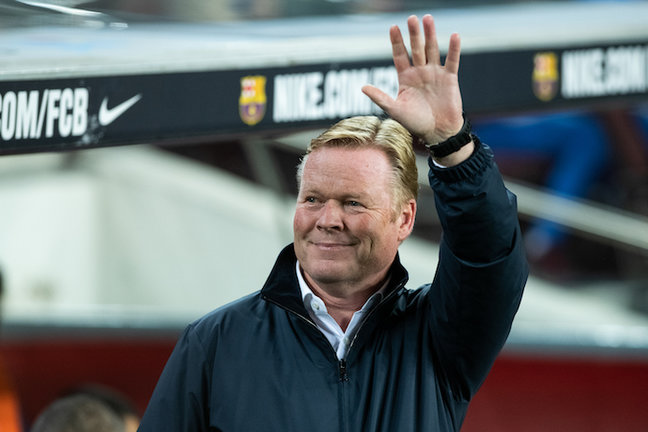 Ronald Koeman, head coach of FC Barcelona, gestures during the spanish league, La Liga Santander, football match played between FC Barcelona and Valencia at Camp Nou stadium on October 17, 2021, in Barcelona, Spain.
AFP7 /  Europa Press
17/10/2021 ONLY FOR USE IN SPAIN