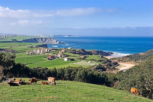 Vista panorámica de la costa de Galizano. / ALERTA