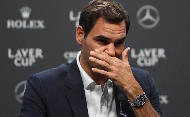 Roger Federer, durante la rueda de prensa. / ANDY RAIN (EFE)