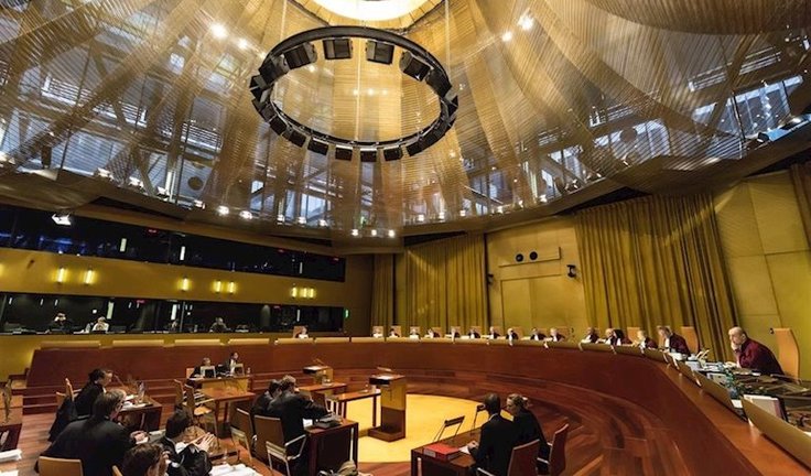 Una vista ante el Tribunal de Justicia de la Unión Europea (Gran Sala) - Tribunal de Justicia de la Unión Europea - Archivo