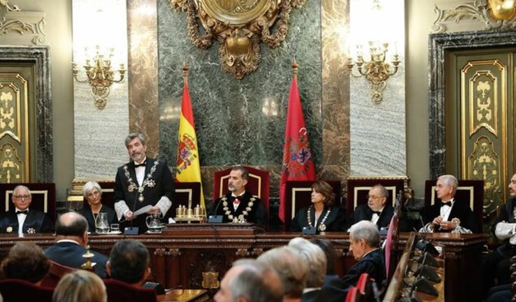El rey Felipe VI preside el acto de la apertura del año judicial en el Salón de Plenos del Tribunal Supremo. EFE/ Mariscal/Archivo