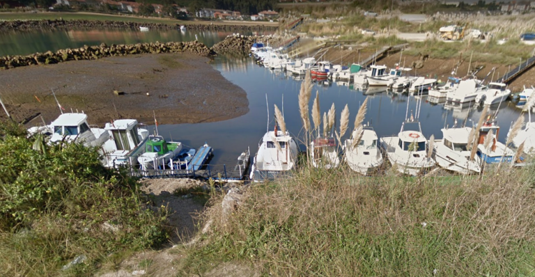 Vista del puerto de La Pozona en Cuchía, Miengo. / ALERTA