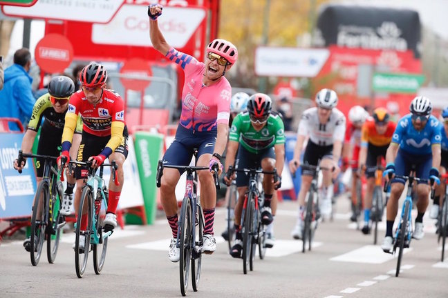 El ciclista danés Magnus Cort Nielsen, ganador de la decimosexta etapa. / EUROPA PRESS