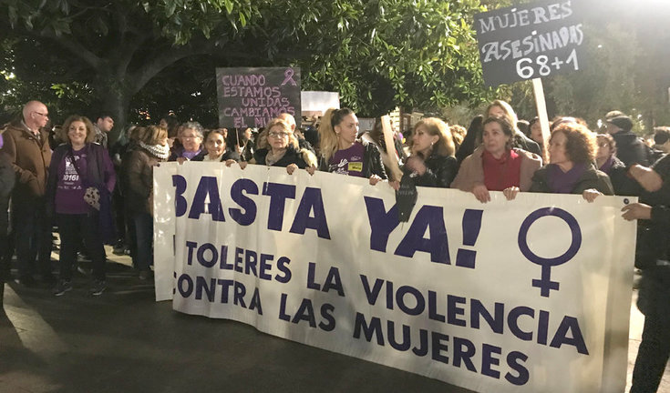 Cientos de personas se manifiestan durante el Día Internacional para la Eliminación de la Violencia de Género. / ARCHIVO - ALERTA