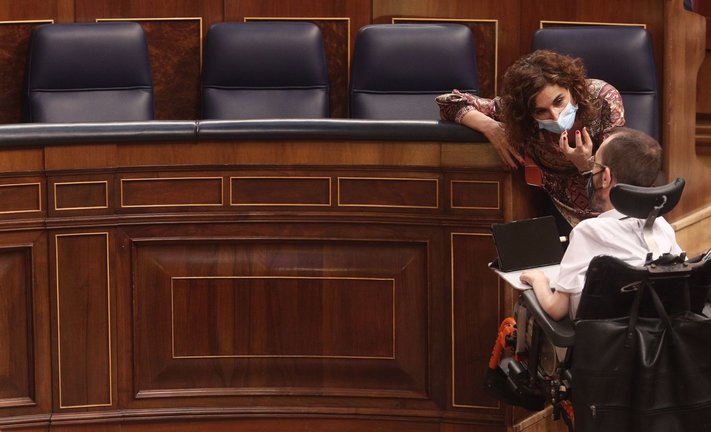 María Jesús Montero y Pablo Echenique durante el debate de las enmiendas a la totalidad de los Presupuestos.EUROPA PRESS/E. PARRA. POOL / EUROPA PRESS