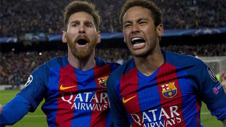 Messi y Neymar, celebrando un gol con el Barça
Messi y Neymar, celebrando un gol con el Barça (EFE)