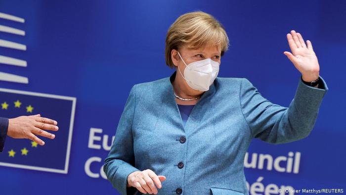 La canciller alemana, Angela Merkel, en la cumbre de la UE en Bruselas.