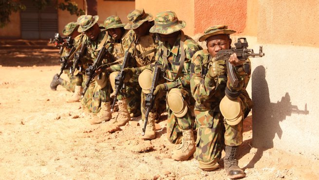 Soldados nigerianos - KYLE M. ALVAREZ / ZUMA PRESS / CONTACTOPHOTO