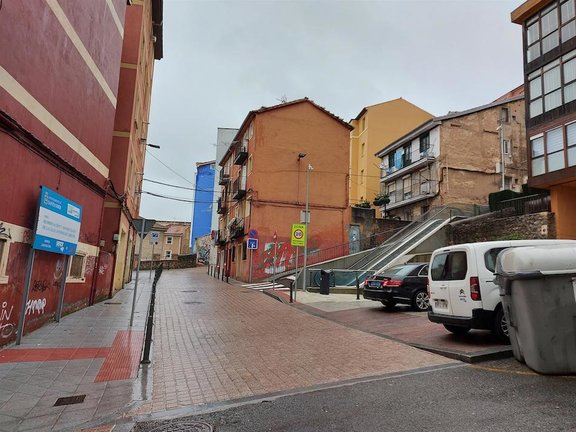 Vista de la finalización de las obras de la calle Antonio Cabezón. / ALERTA