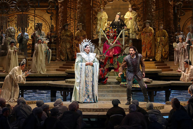 Representación de la ópera "Turandot".