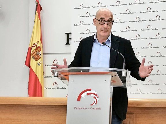El coordinador autonómico de Ciudadanos (Cs) en Cantabria, Félix Álvarez. / alerta